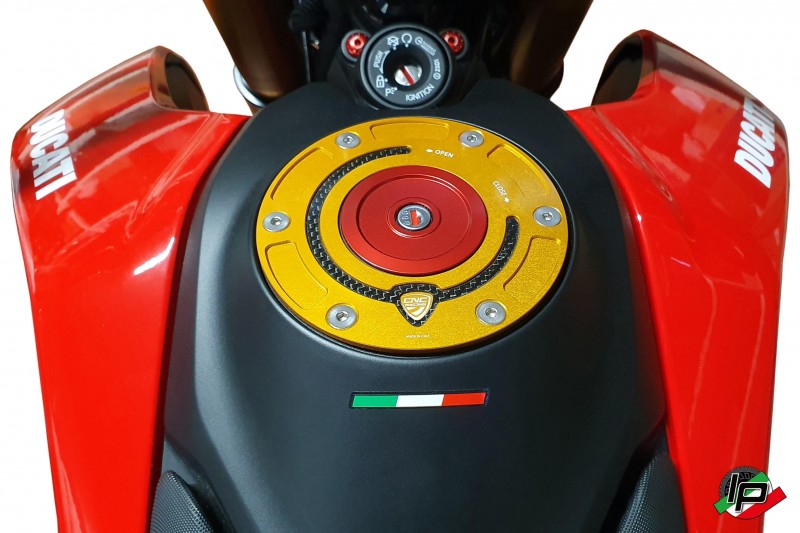 CNC Racing Tankdeckel für Ducati Hypermotard 950, Diavel 1260, Multistrada  950, 1200, 1260, V4 & V2