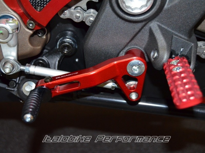 CNC Racing Seitenständerunterlage für Ducati Monster 821 & 1200