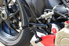 CNC Racing Furastenanlage fr Ducati Panigale V4