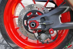 CNC Racing Hinterradmuttern Set Ducati Scrambler & Monster 696, 797 & 937
