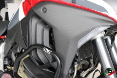 CNC Racing Carbon Abdeckung Khler Seite fr Ducati Multistrada V4